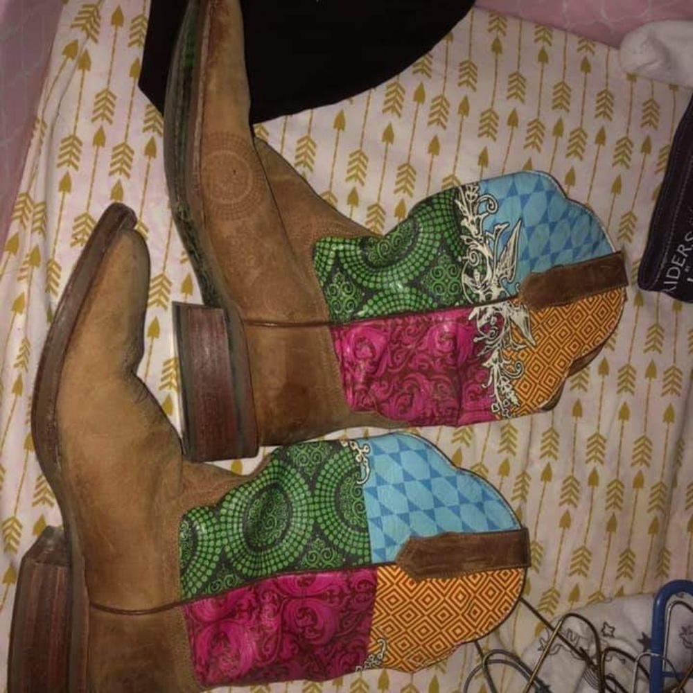 Cinch Cowboy boots